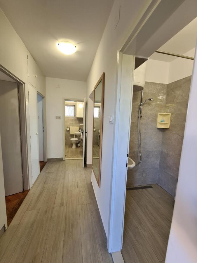 Apartment Ivana Brodarica  Bagian luar foto